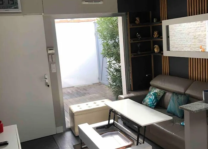 La Maisonnette Du Clos Apartment